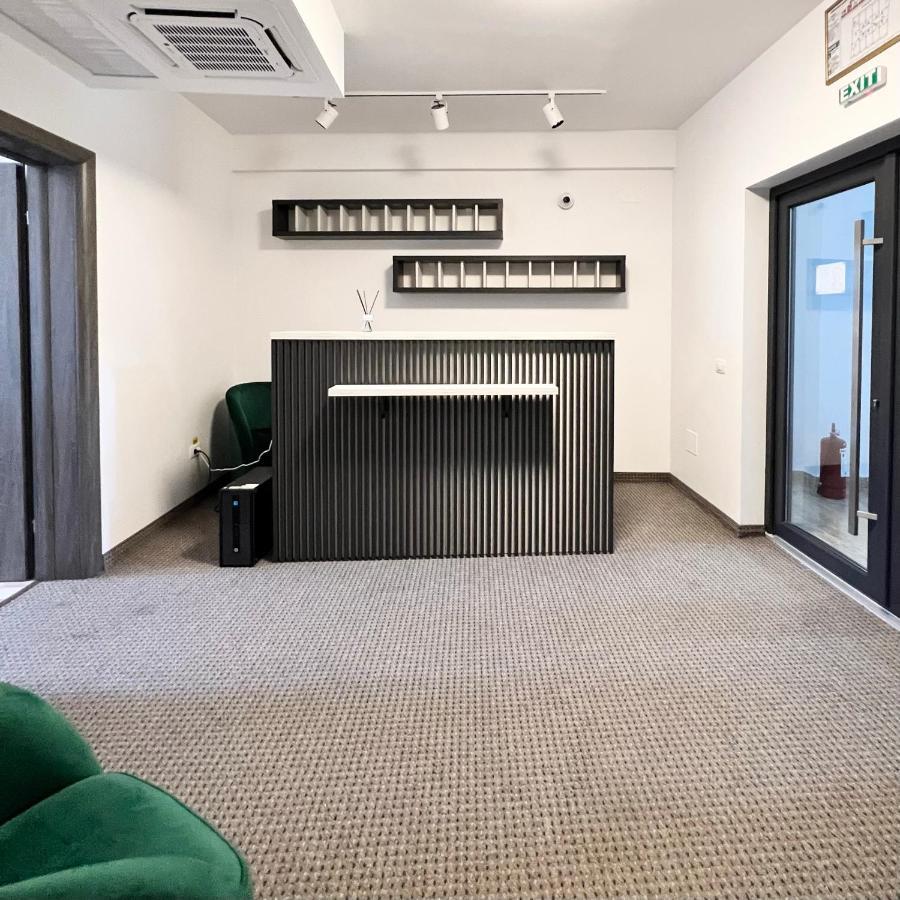 Casa Micle Hotel Craiova Ngoại thất bức ảnh