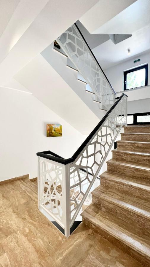 Casa Micle Hotel Craiova Ngoại thất bức ảnh