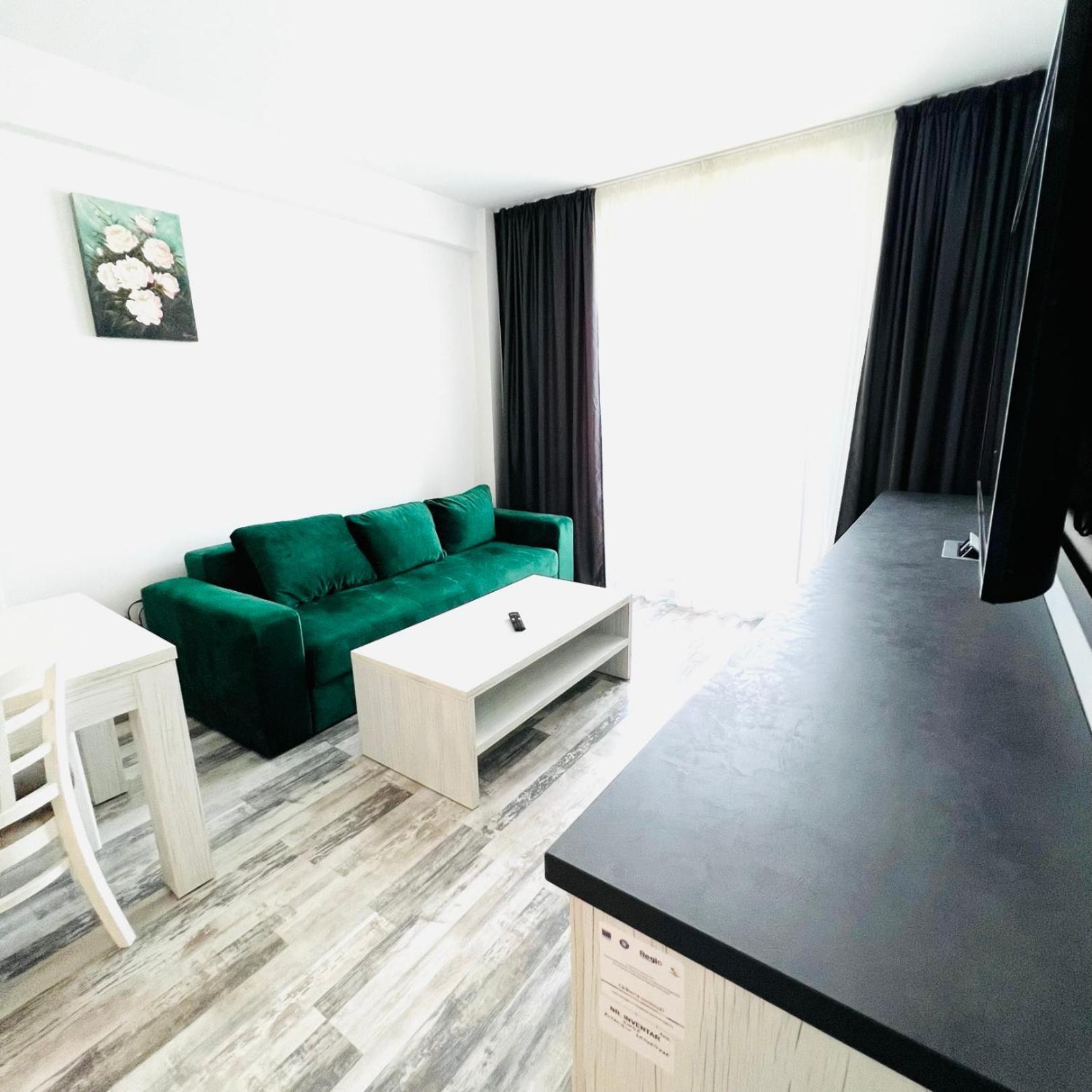 Casa Micle Hotel Craiova Ngoại thất bức ảnh